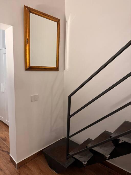 Domus Miraculi: Casa Storica Nel Cuore Di Napoli מראה חיצוני תמונה